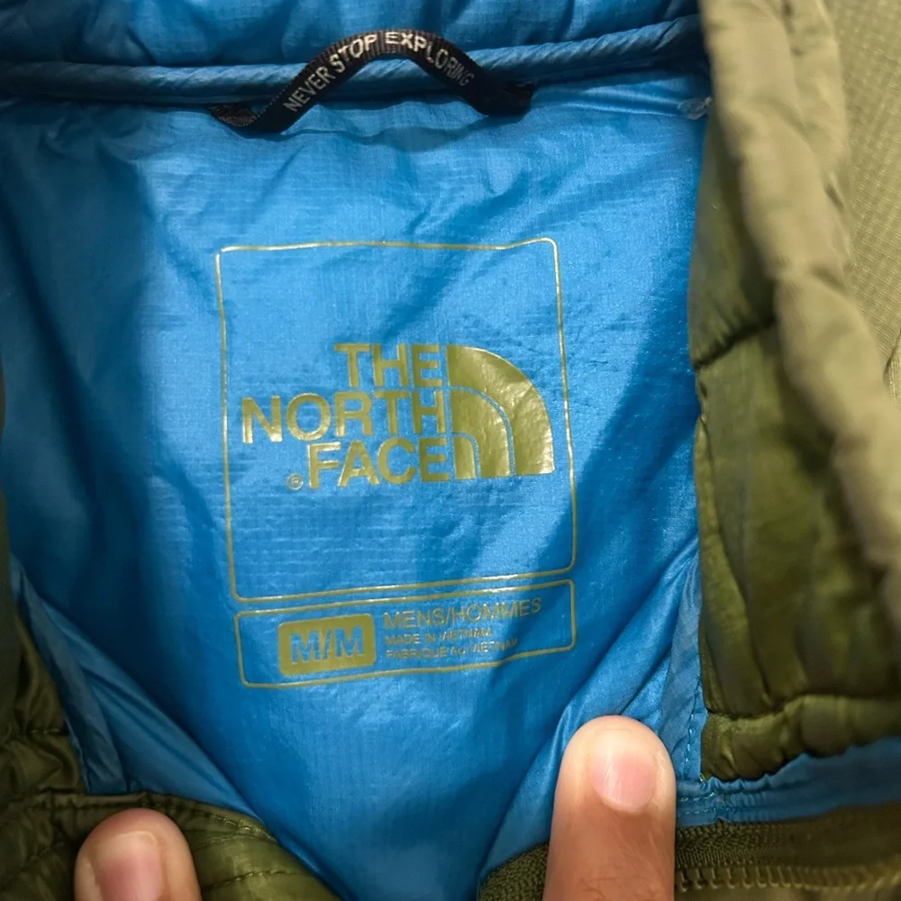 THE NORTH‎ FACE THERMOBALL HYBRID PRIMALOFT JACKET - MEN'S Medium